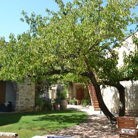 Holidays In Lagrasse Exterior photo