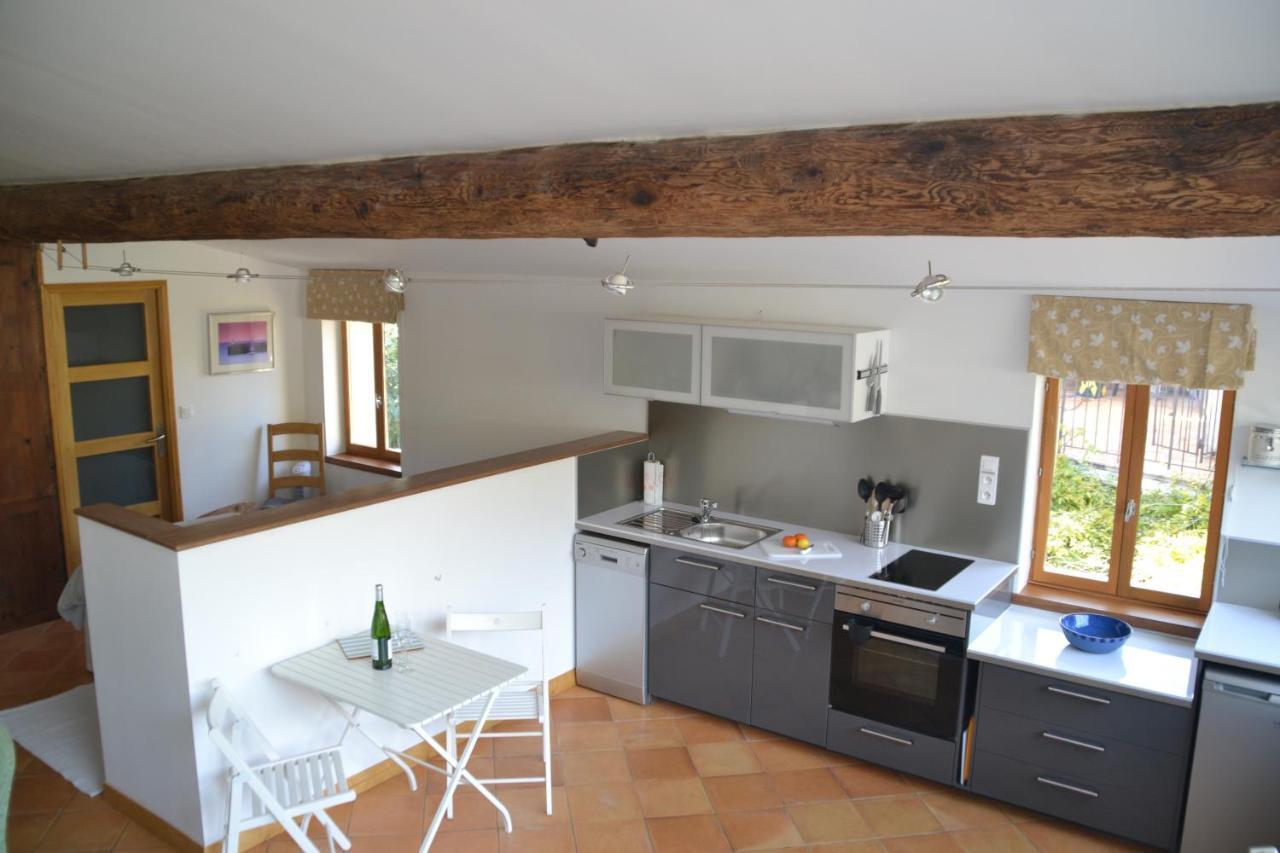 Holidays In Lagrasse Exterior photo