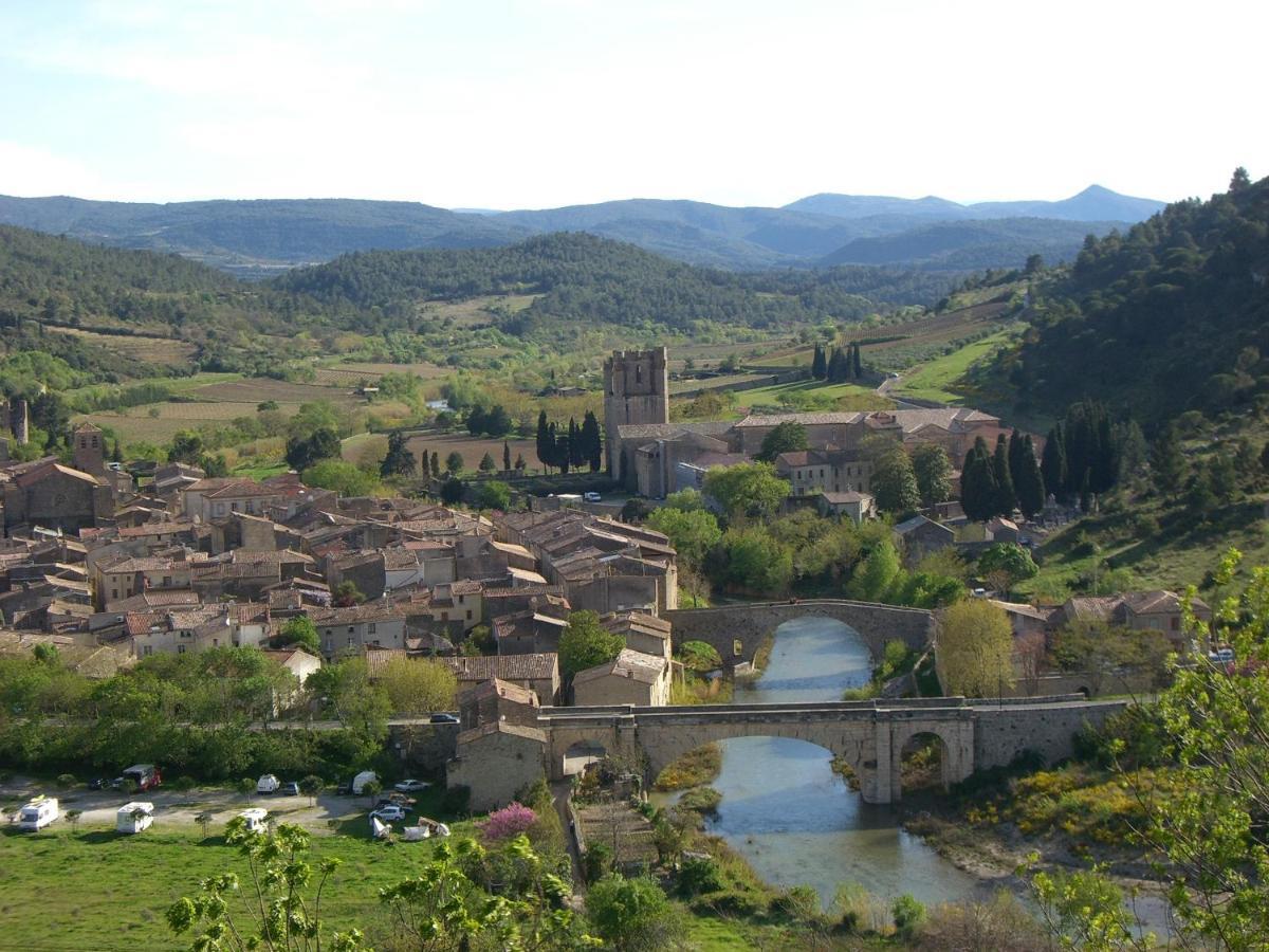 Holidays In Lagrasse Exterior photo