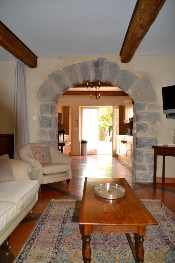 Holidays In Lagrasse Exterior photo