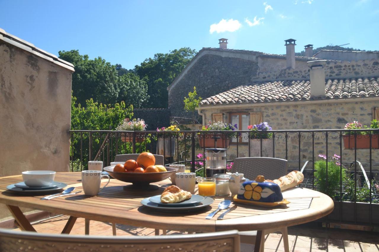 Holidays In Lagrasse Exterior photo